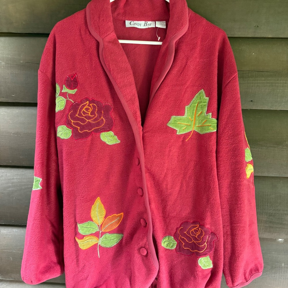 Cindy Bai Vintage Red Fleece Jacket Floral Leaf Embroidered Button Up‎ XL